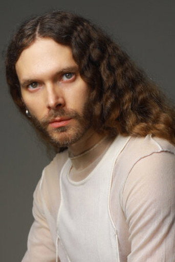 Portrait of Nick Lanzisera