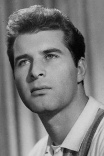 Portrait of Rogelio Guerra