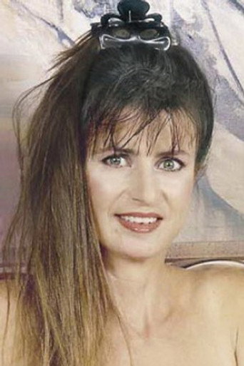 Portrait of Jessica Wylde