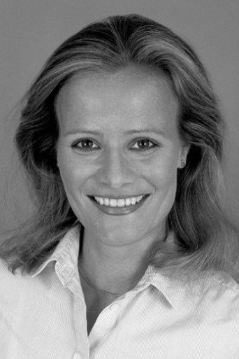 Portrait of Claudia Rieschel