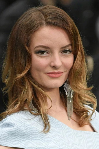 Portrait of Dakota Blue Richards