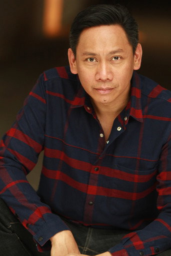 Portrait of Kenneth Moraleda