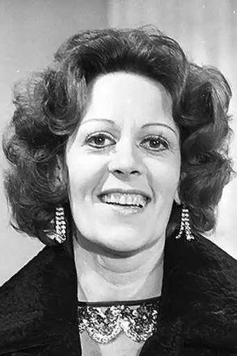 Portrait of Lídia Mattos