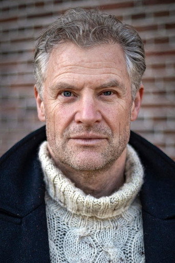 Portrait of Bart Oomen