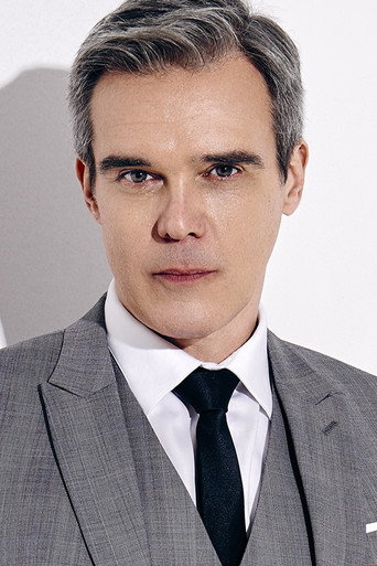 Portrait of Dalton Vigh