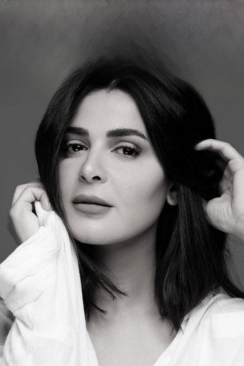 Portrait of Rania Mansour