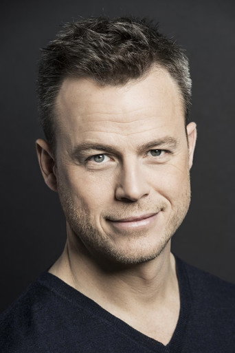 Portrait of Louis Morissette