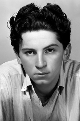 Portrait of Gabriel Dell