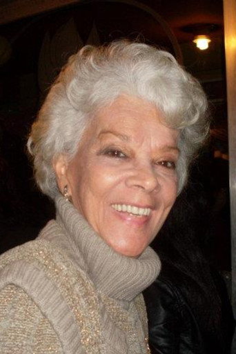 Portrait of Eloá Dias