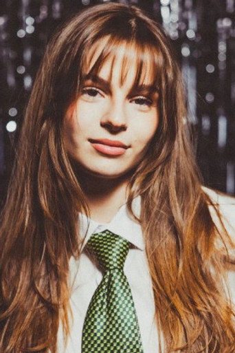 Portrait of Anouk Brackelaire