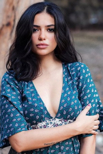 Portrait of Tharaa Goubail