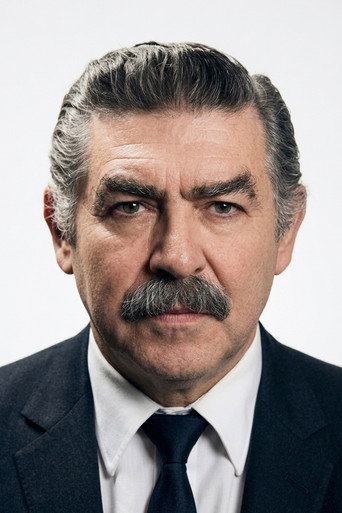 Portrait of Renan Fosforoğlu