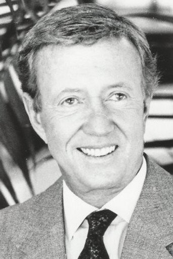 Portrait of Roberto Maya