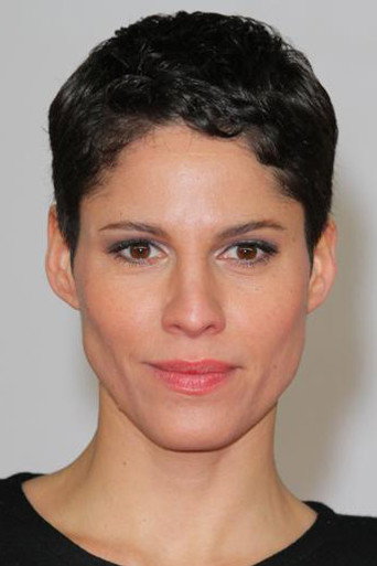 Portrait of Jasmin Gerat