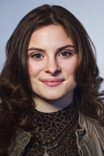 Portrait of Mia Tinayre