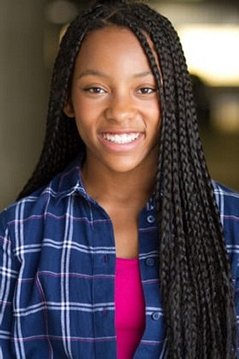 Portrait of Sydney Mikayla