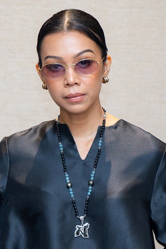 Portrait of Sharifah Sakinah