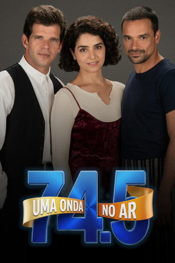 Poster for 74.5: Uma Onda no Ar