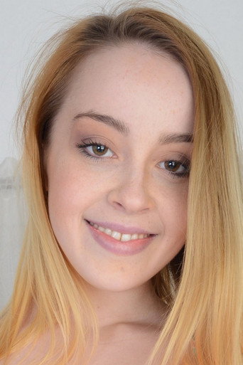 Portrait of Alexia Gold