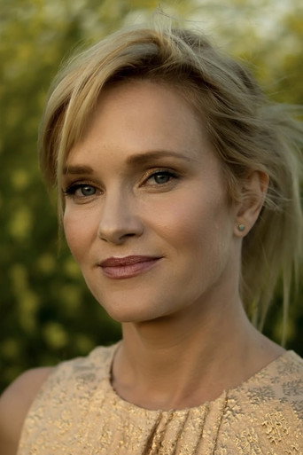 Nicholle Tom Nicholle Tom