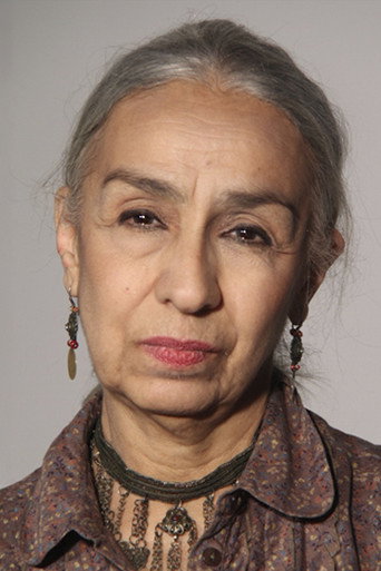Portrait of Aysan Sümercan