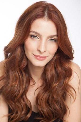Portrait of Michelle Batista