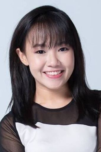 Portrait of Evalee Lin