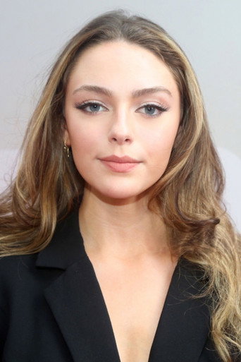 Portrait of Danielle Rose Russell