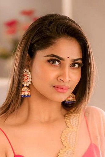 Portrait of Shivani Narayanan