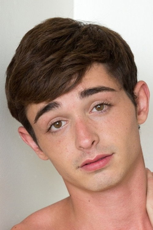 Grayson Lange