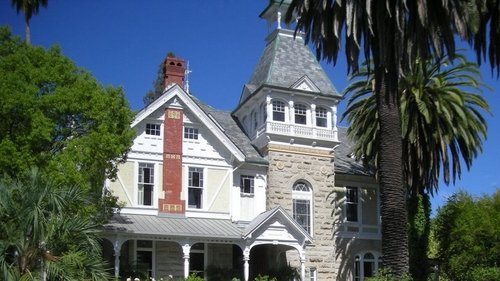 Falcon Crest scene 4