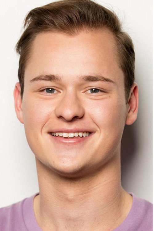Cooper Tomlinson