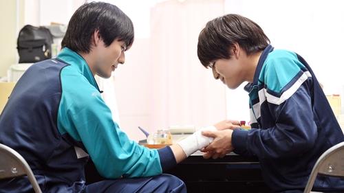 I Cannot Reach You scene 2
