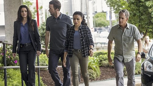 NCIS: New Orleans scene 6