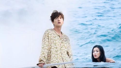 The Legend of the Blue Sea scene 4