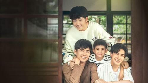 Papa & Daddy scene 3