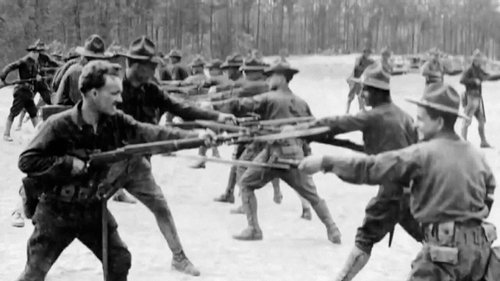 Tony Robinson's World War 1 scene 2