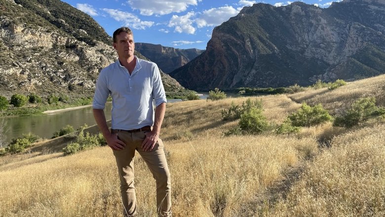 Backdrop image for movie Into Dinosaur Valley with Dan Snow