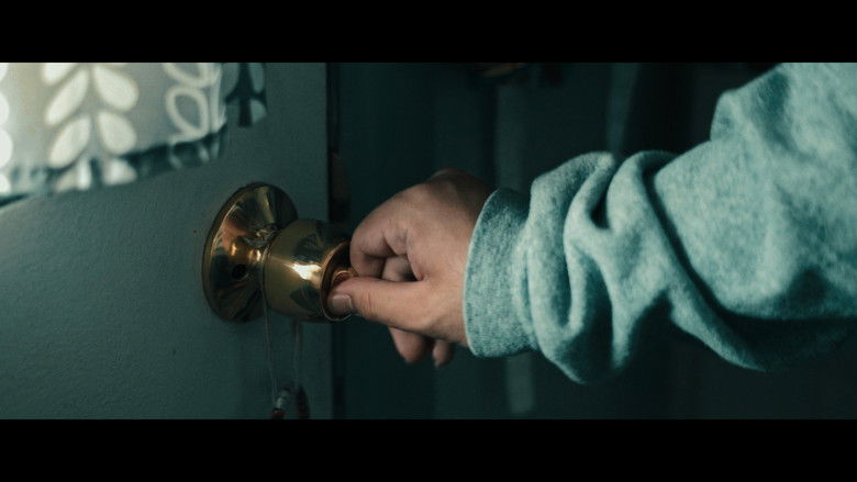 Backdrop image for movie KNOCK, KNOCK!