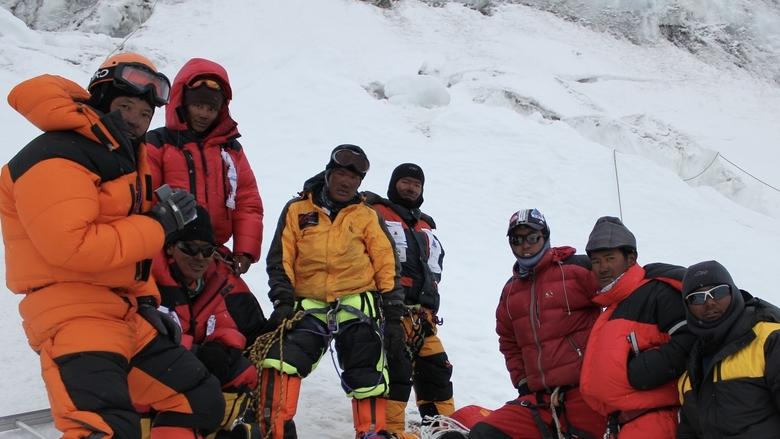 Backdrop image for movie Death Zone: Cleaning Mount Everest