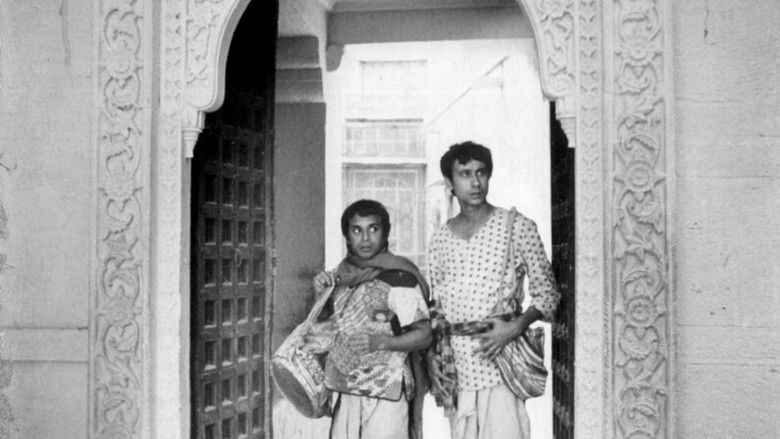 Backdrop image for movie Goopy Gyne Bagha Byne