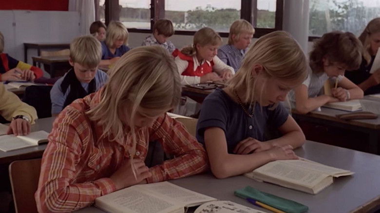 Backdrop image for movie In Your Dad's Pocket