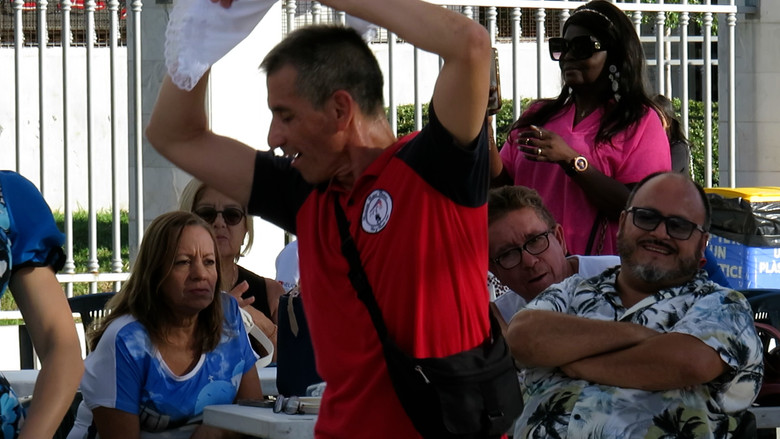 Backdrop image for movie Estudio de danza