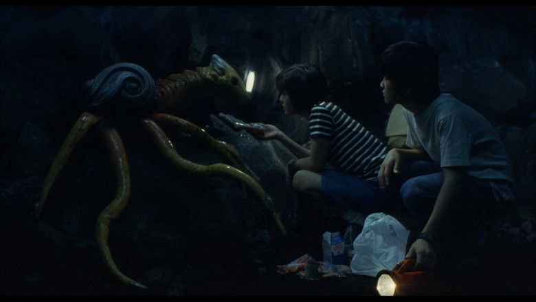 Backdrop image for movie Gamera 3: Revenge of Iris