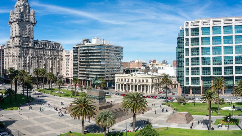 Backdrop image for movie Unbekanntes Uruguay: Fußball, Tango und Gelassenheit