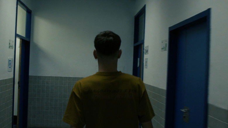 Backdrop image for movie PUM. Ya está aquí la guerra.