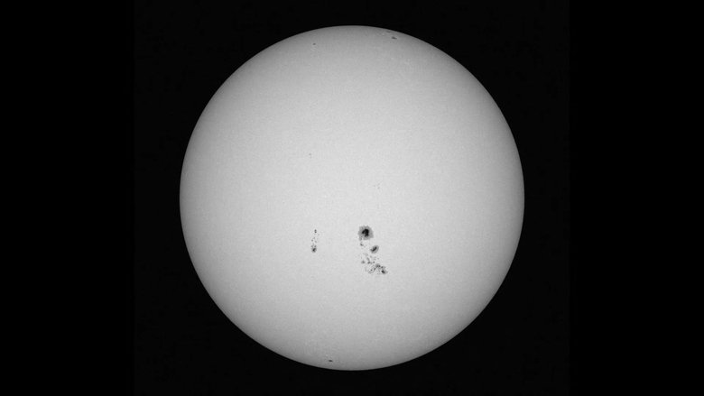 Backdrop image for movie The Sun