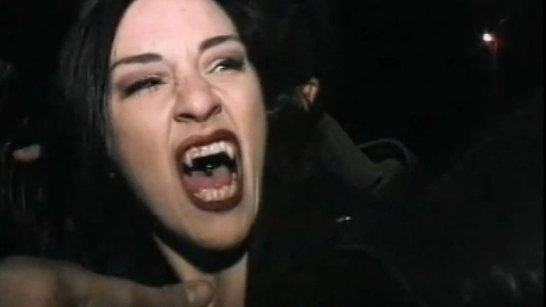 Backdrop image for movie Caress of the Vampire