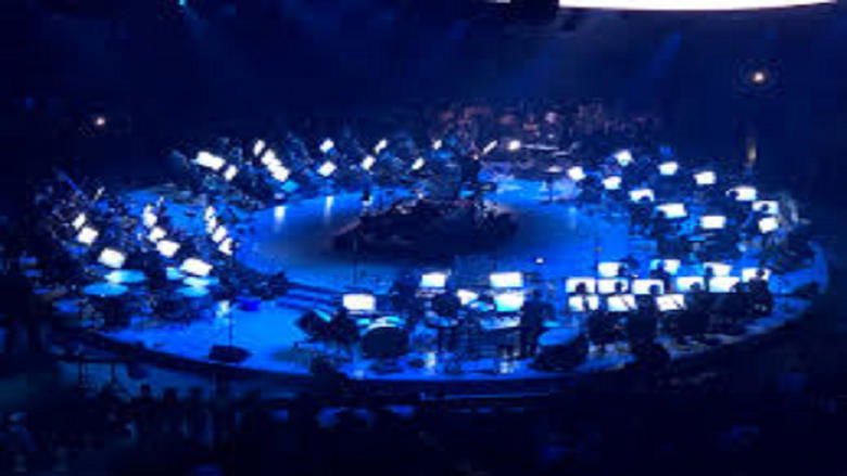 Backdrop image for movie Metallica and San Francisco Symphony: S&M2