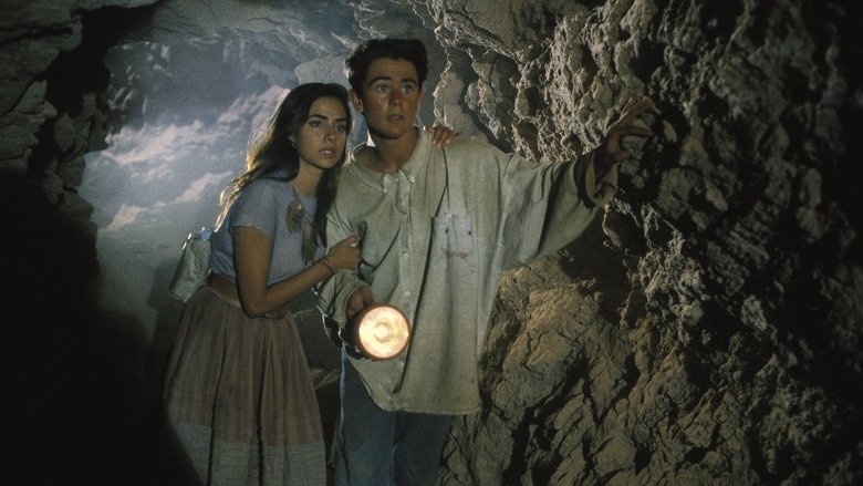 Backdrop image for movie The Secret of the Ice Cave